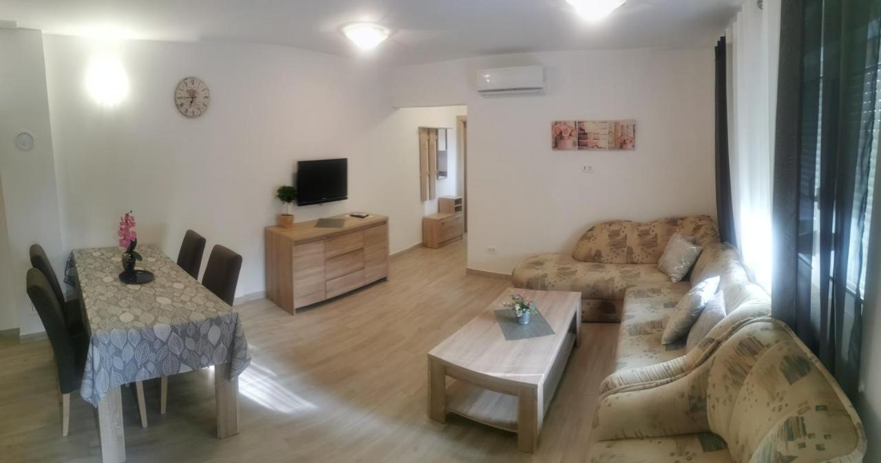 Apartments Slisko Poreč Dış mekan fotoğraf